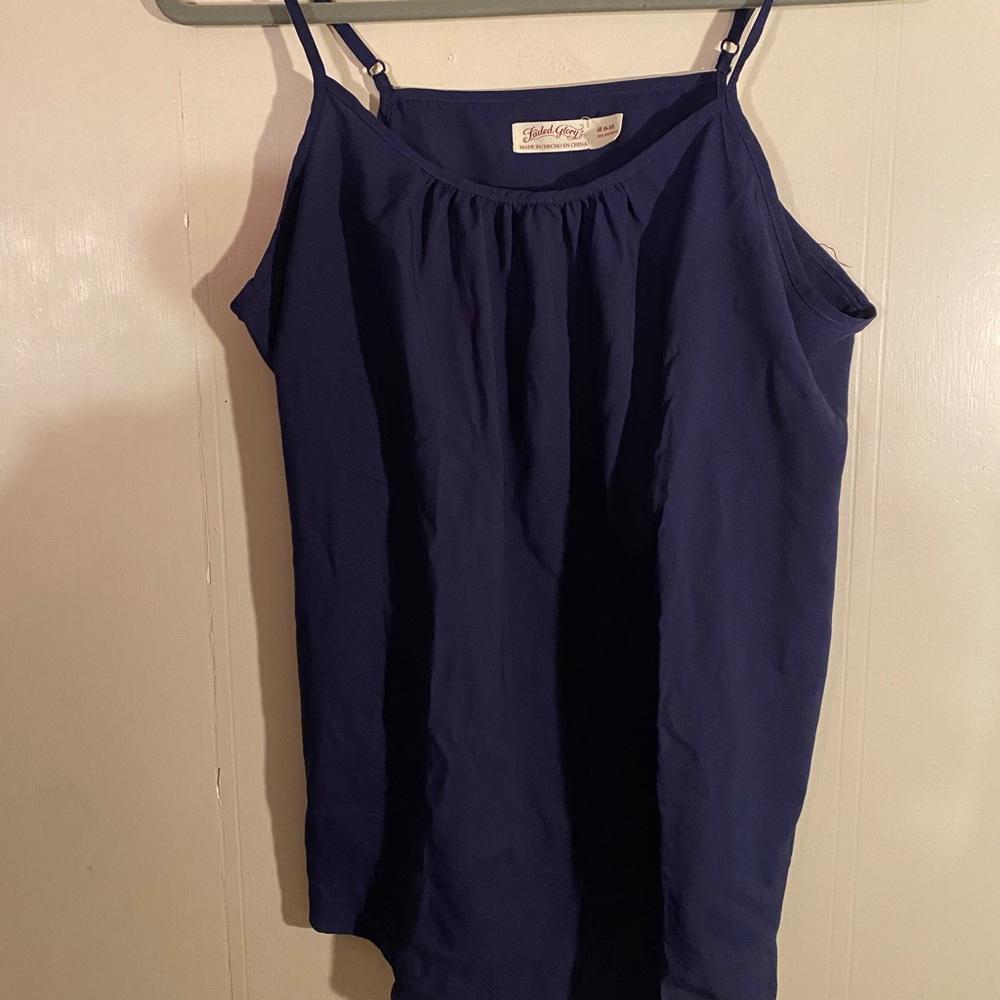 Tanks red/blue size medium
